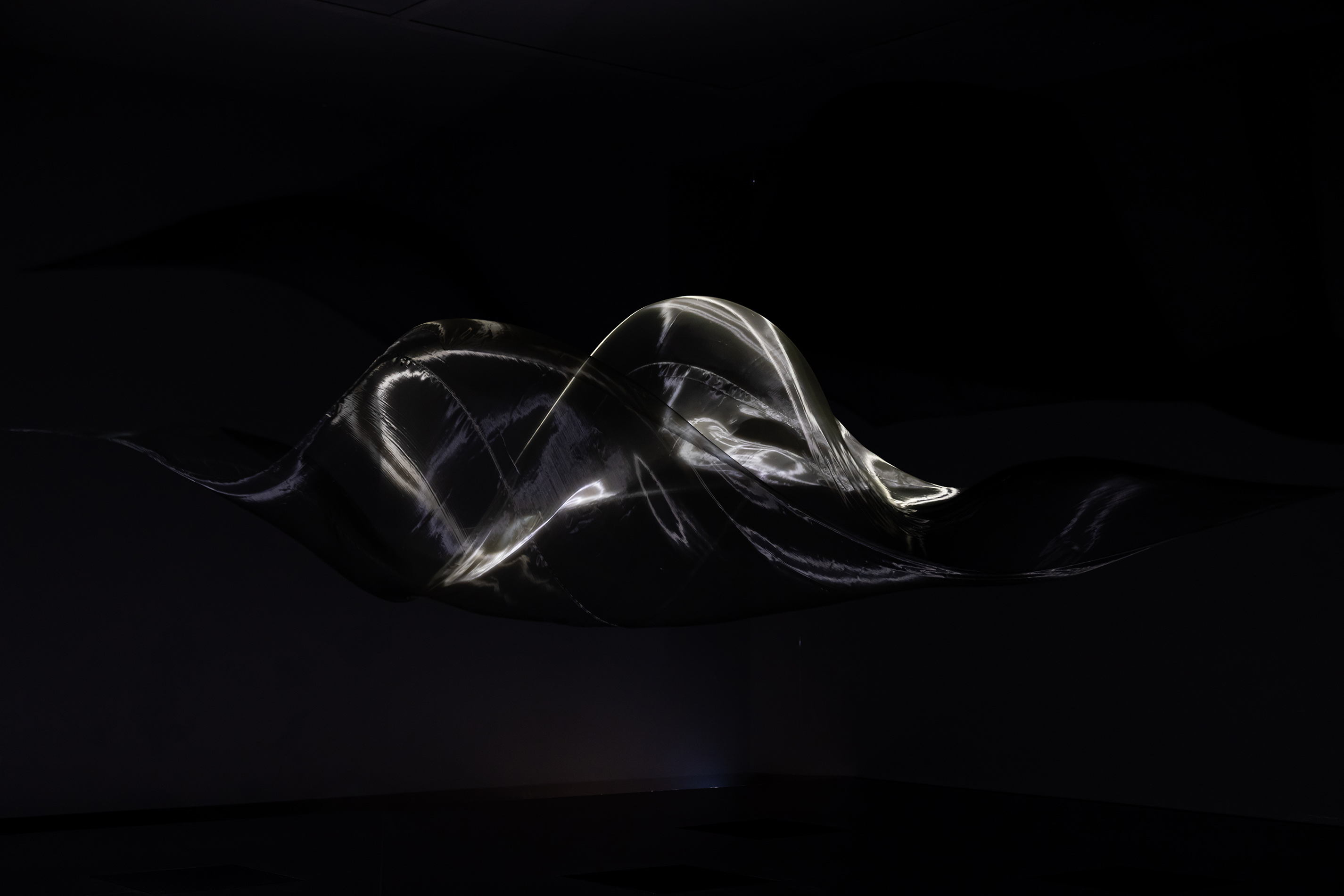 Shinji Ohmaki's “The Depth of Light” at A4 Art Museum in Chengdu